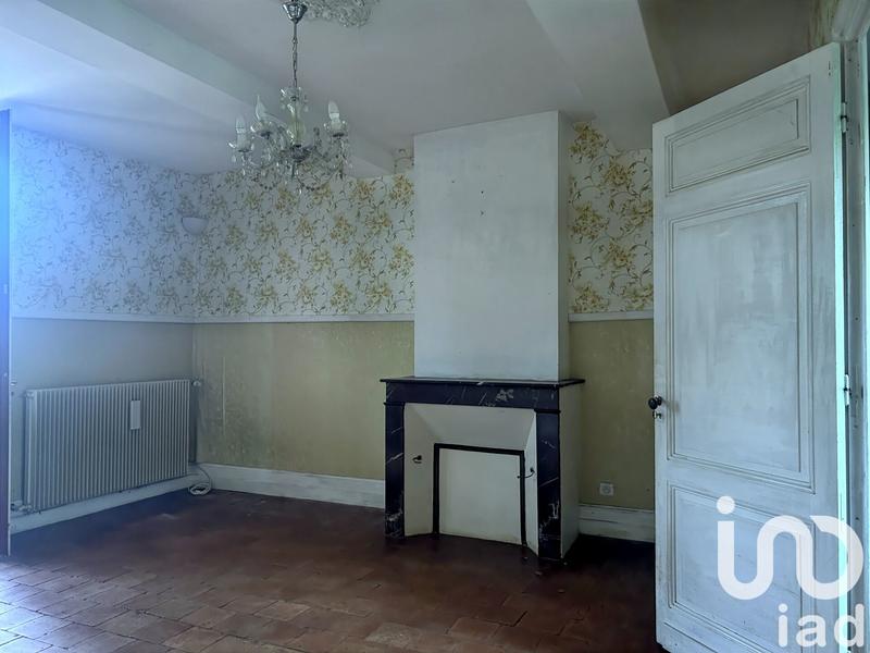 Maison - 239 m² - 9 pièces