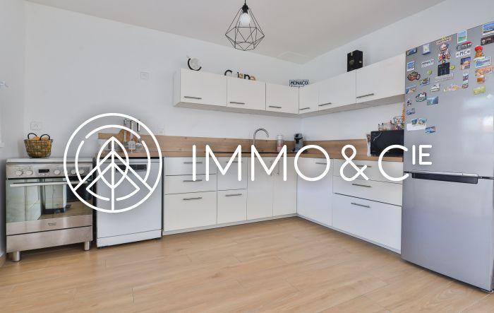 Maison - 104 m² - 4 pièces