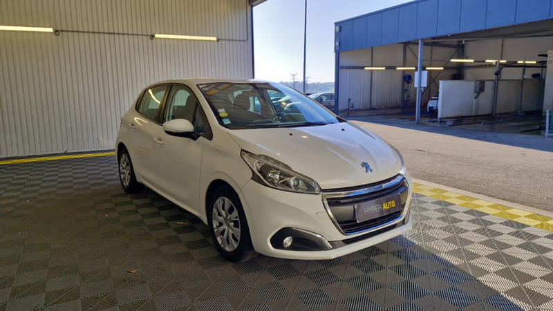 Peugeot 208 bluehdi 100 ss bvm5 active