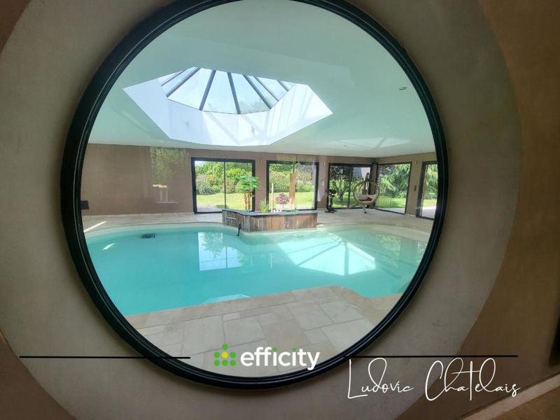 Maison - 395 m² - 7 pièces