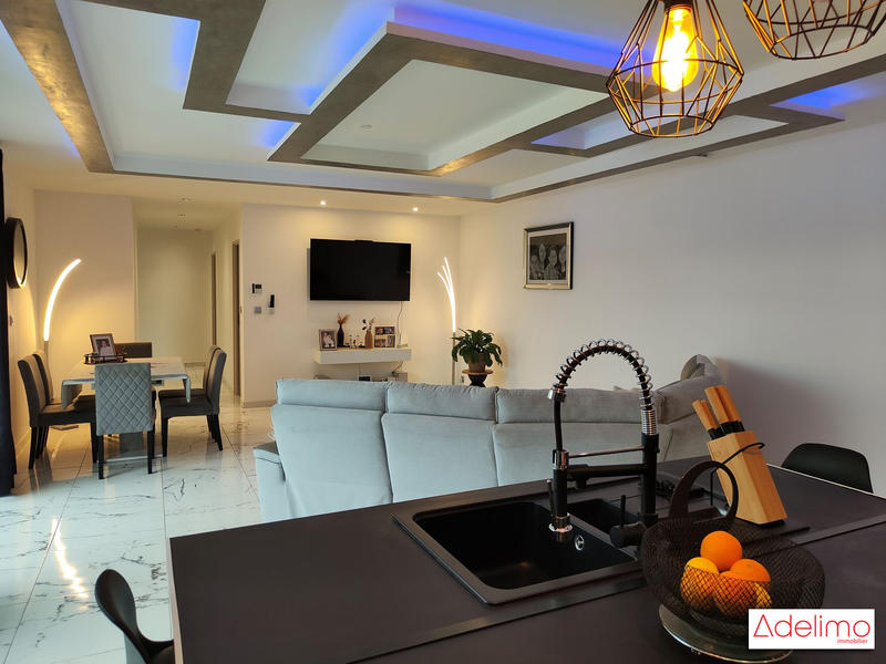 Maison contemporaine - 140 m² - 5 pièces