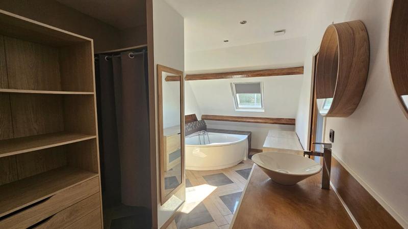 Maison - 103 m² - 4 pièces