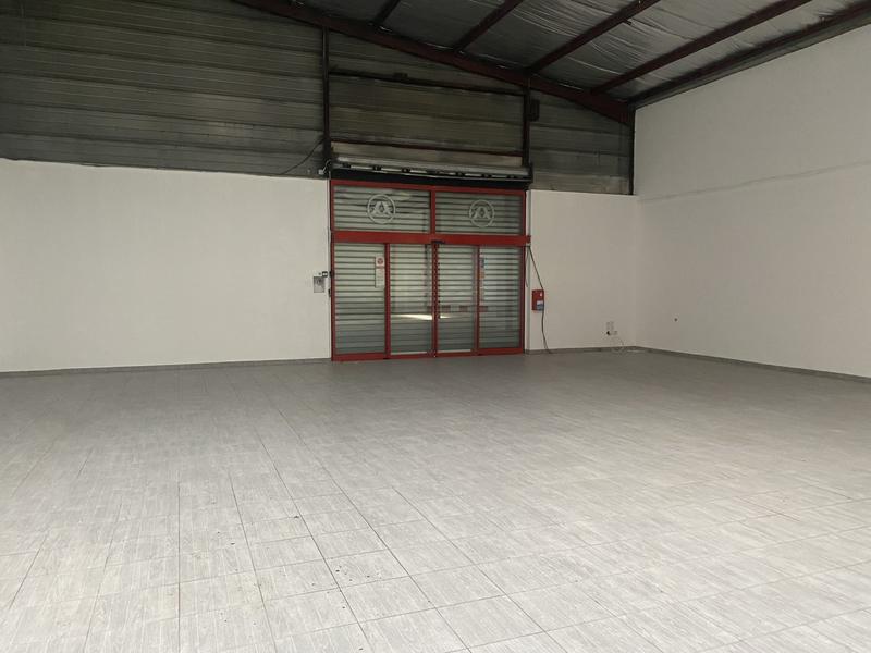 Local commercial - 376 m²