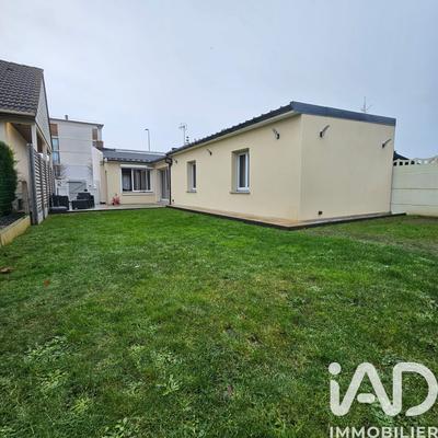 Maison de ville - 90 m² - 4 pièces