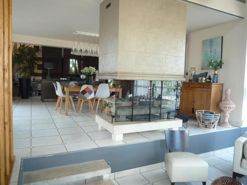 Maison - 291 m² - 7 pièces