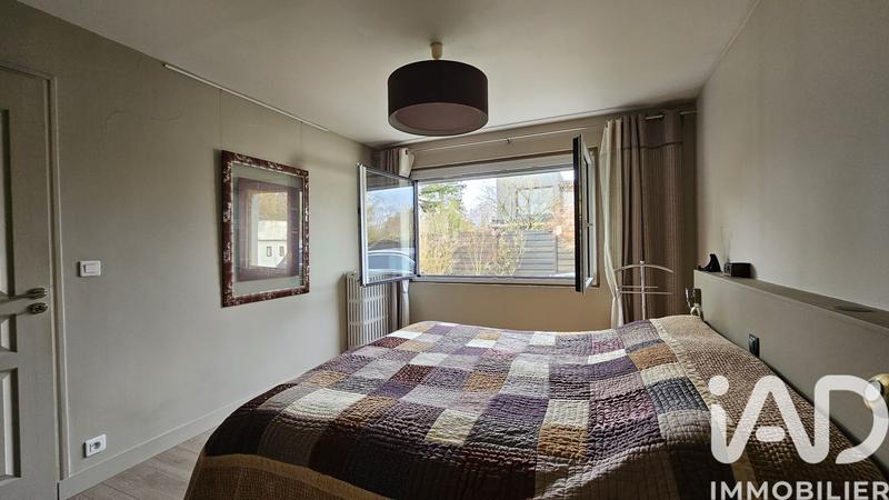 Maison - 208 m² - 8 pièces