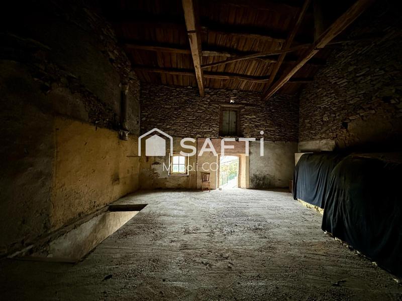 Maison - 93 m² - 5 pièces