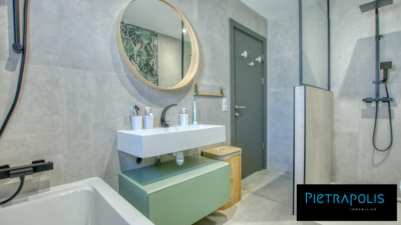 Maison contemporaine - 155 m² - 5 pièces