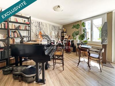 Maison - 177 m² - 7 pièces