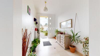 Maison - 161 m² - 6 pièces