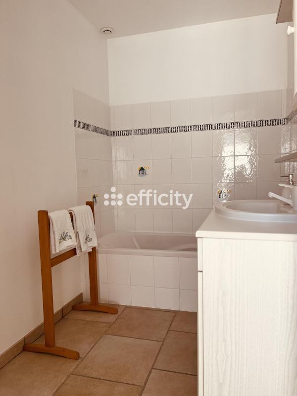 Maison - 152 m² - 6 pièces