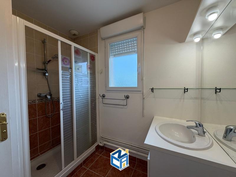 Appartement - 85 m² - 3 pièces