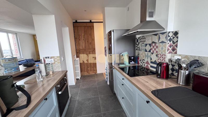 Appartement - 85 m² - 3 pièces