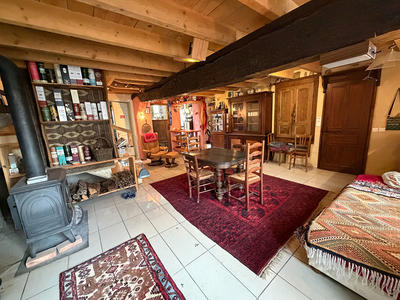 Maison - 90 m² - 2 pièces