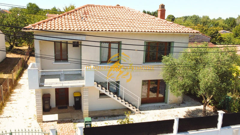 Maison - 110 m² - 4 pièces