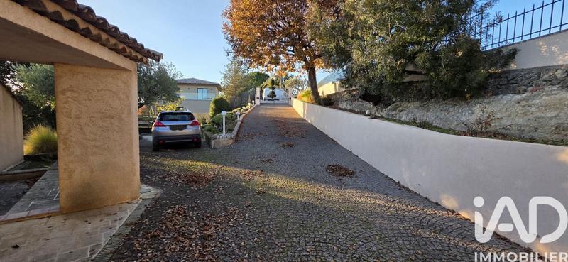 Maison - 165 m² - 5 pièces