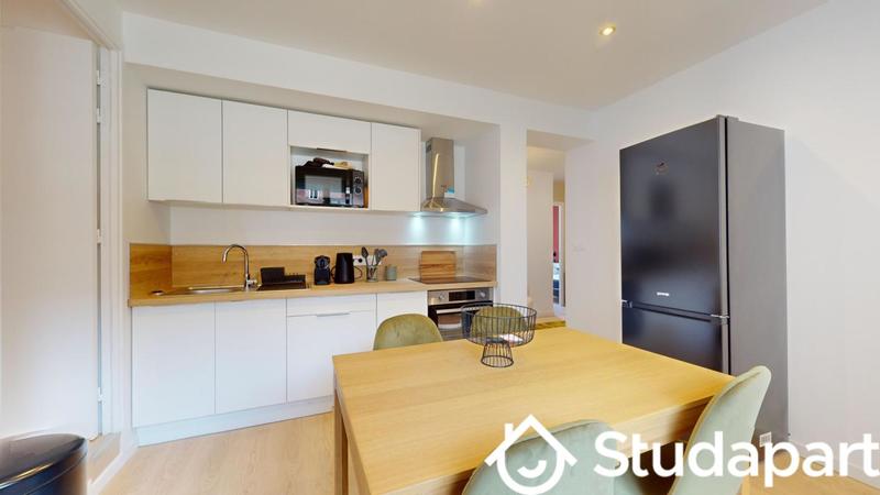 Chambre - 9 m² - 1 pièce