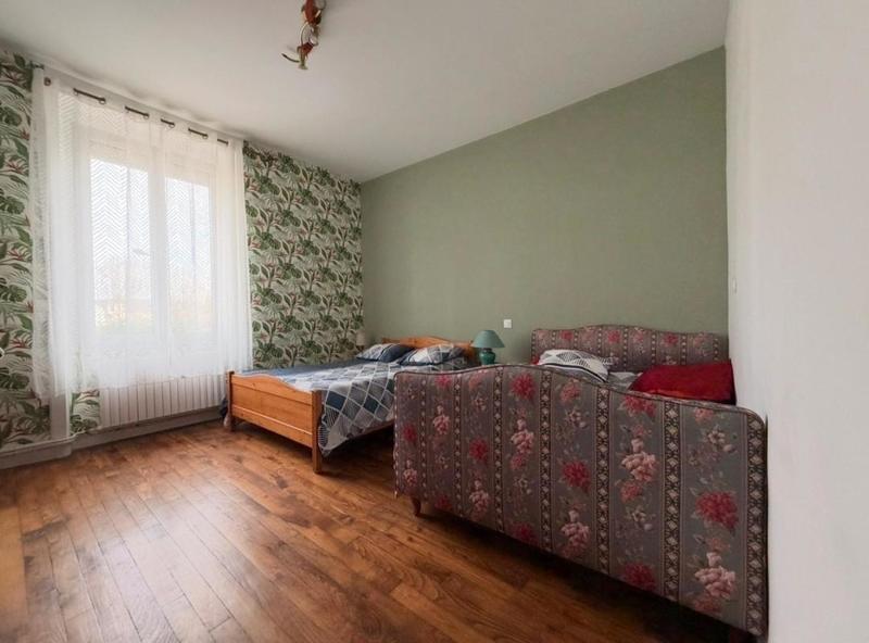 Maison - 190 m² - 7 pièces