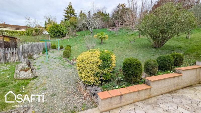 Maison - 96 m² - 5 pièces