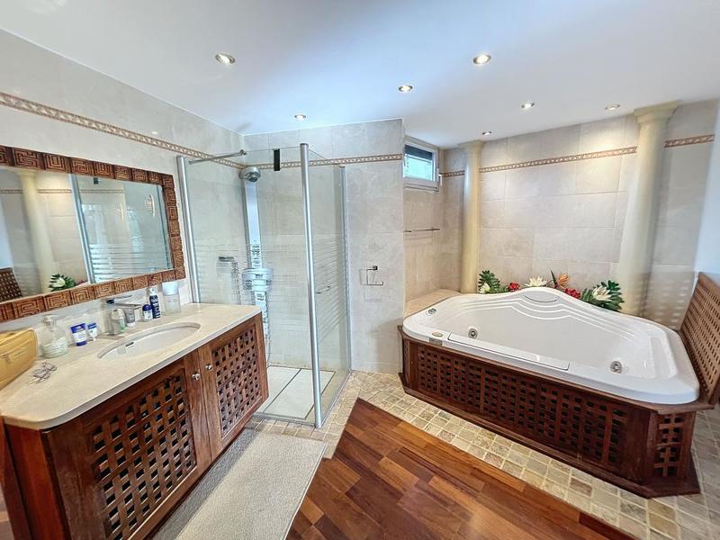 Appartement - 101 m² - 3 pièces