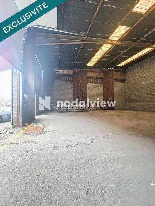 Local commercial - 212 m² - 1 pièce