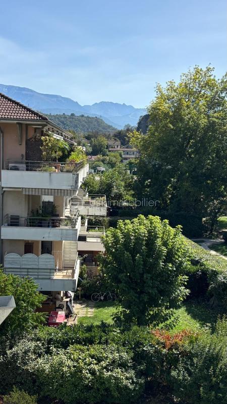 Duplex - 110 m² - 5 pièces