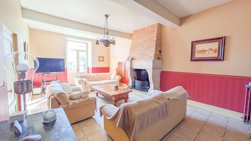 Maison de maîtres - 460 m² - 10 pièces