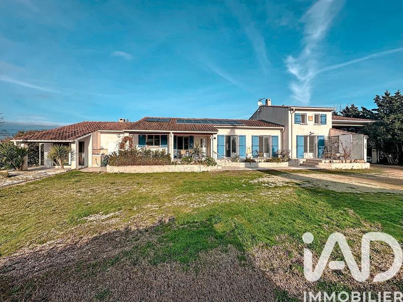 Maison - 206 m² - 6 pièces