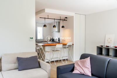 Duplex - 93 m² - 4 pièces