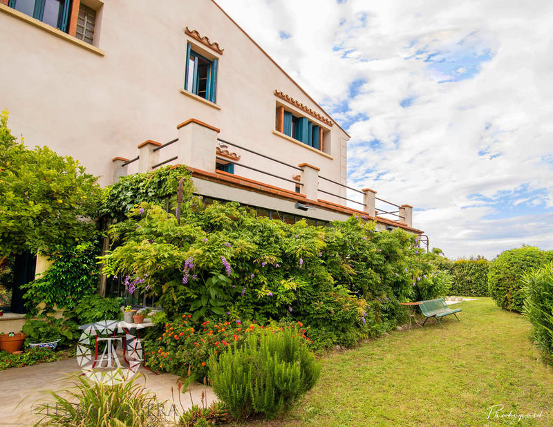 Propriété - 504 m² - 12 pièces