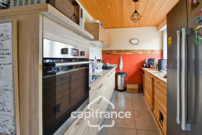 Maison - 92 m² - 4 pièces