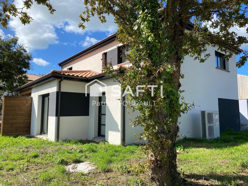 Maison - 166 m² - 6 pièces