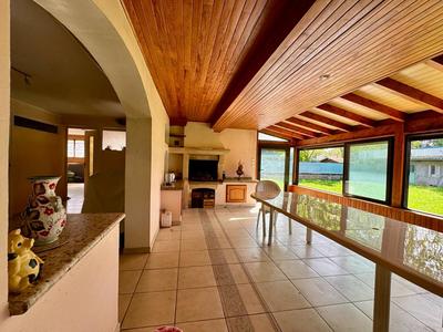Maison - 174 m² - 6 pièces
