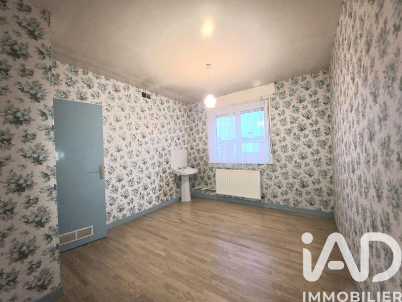 Maison - 92 m² - 5 pièces