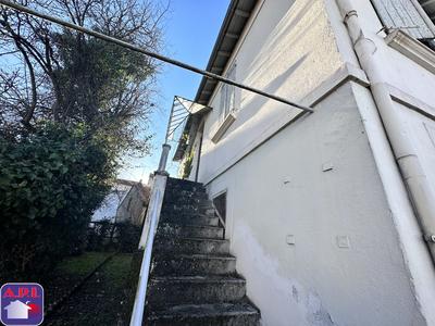 Maison de village - 89 m² - 5 pièces