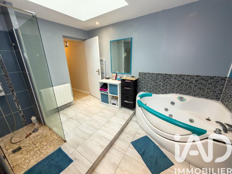 Maison - 118 m² - 5 pièces