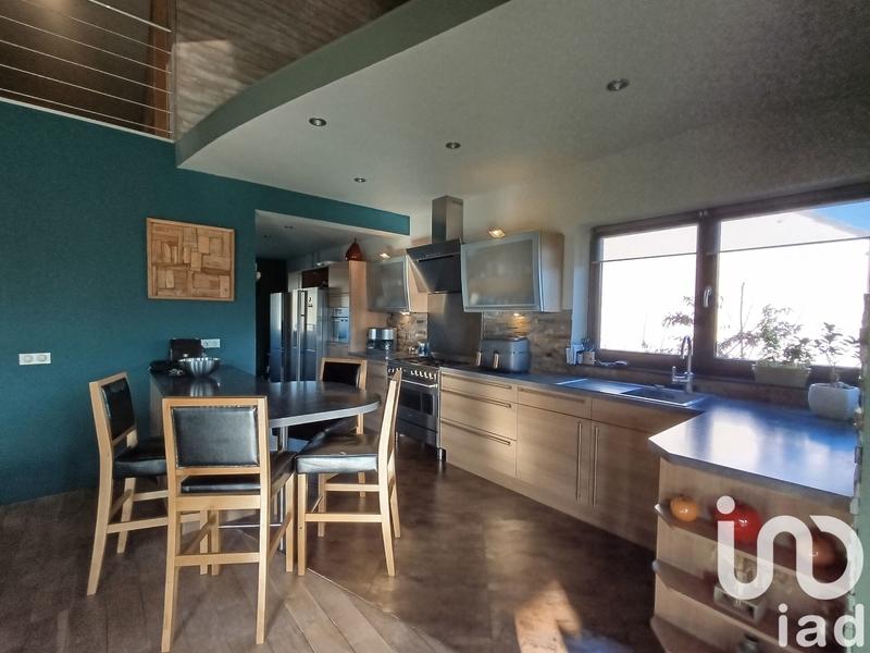 Maison de maîtres - 176 m² - 6 pièces