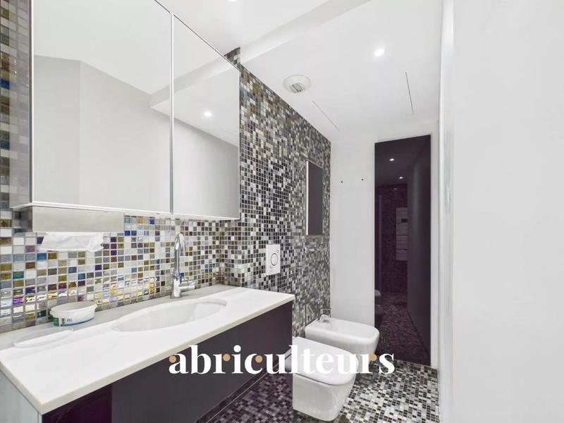 Appartement - 84 m² - 4 pièces