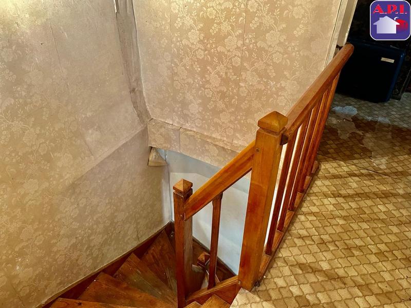 Maison - 100 m² - 8 pièces