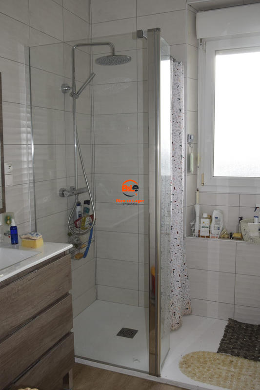 Maison traditionnelle - 110 m² - 4 pièces