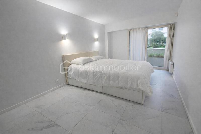 Appartement - 91 m² - 3 pièces