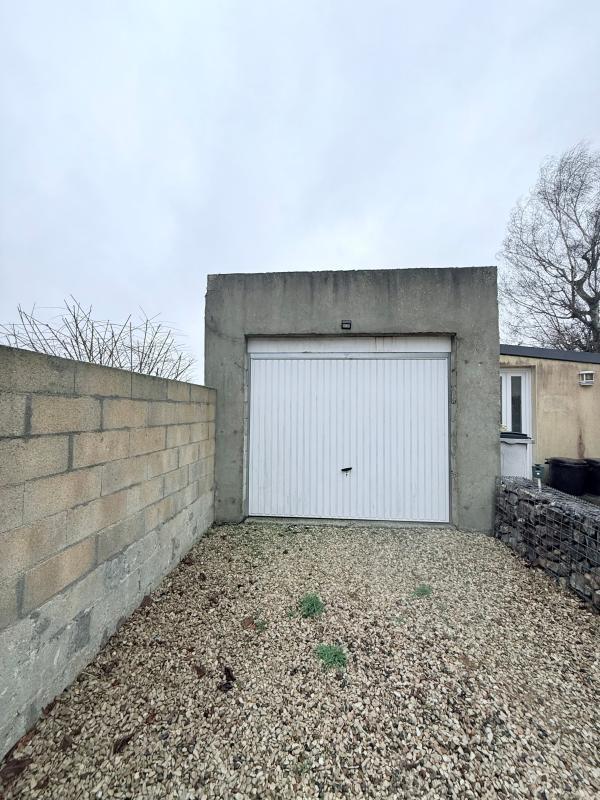 Maison - 185 m² - 5 pièces