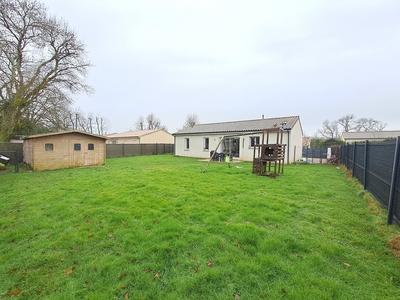 Maison - 102 m² - 6 pièces