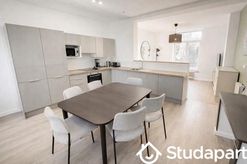 Chambre - 12 m² - 1 pièce