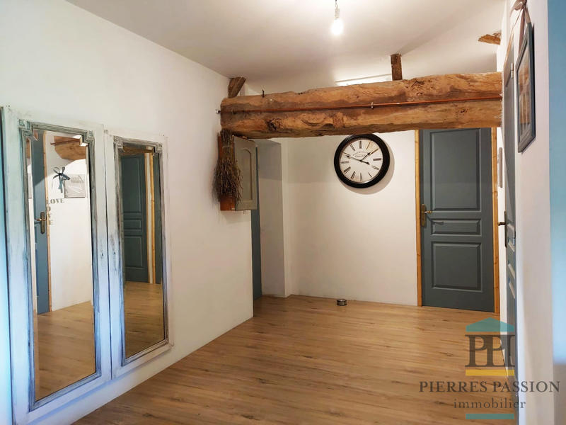 Maison ancienne - 250 m² - 7 pièces