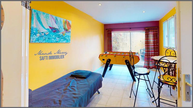 Villa - 177 m² - 7 pièces