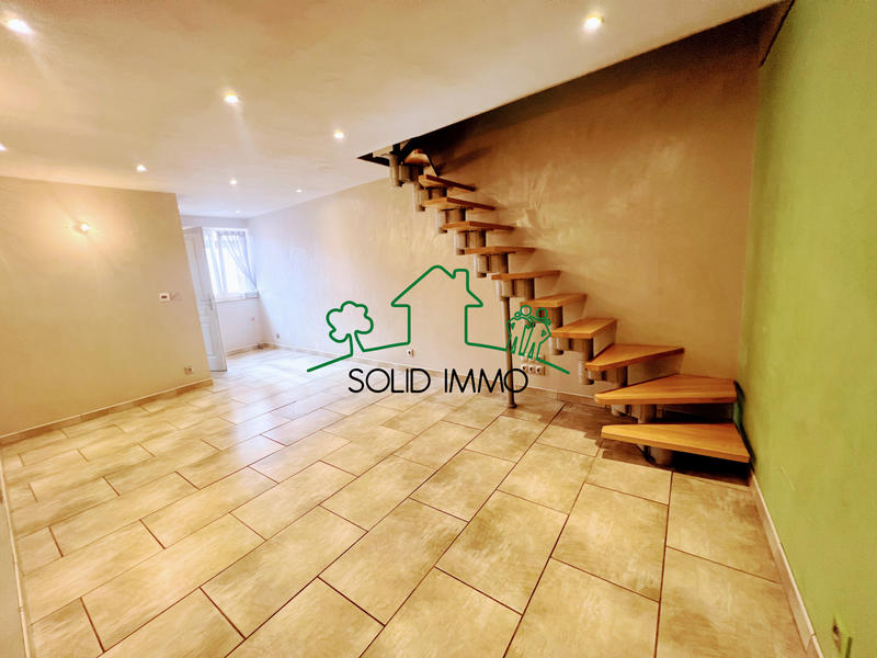 Maison de village - 227 m² - 8 pièces