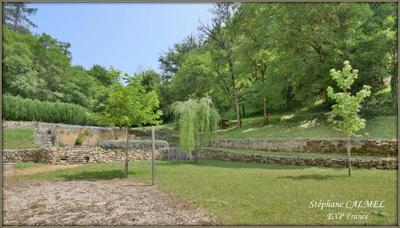 Propriété - 289 m² - 7 pièces