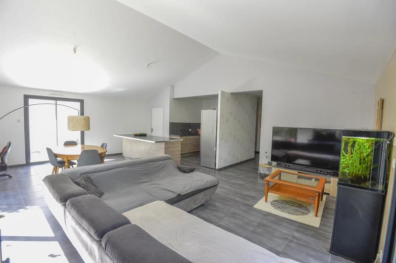 Maison - 136 m² - 6 pièces