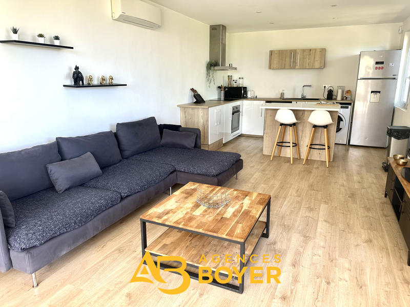 Appartement - 94 m² - 4 pièces